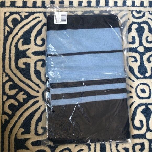 Halogen 100% Cashmere Stripe Wrap Shawl Scarf, Blue/Black Luxury Cashmere NWT‎ - Picture 7 of 11